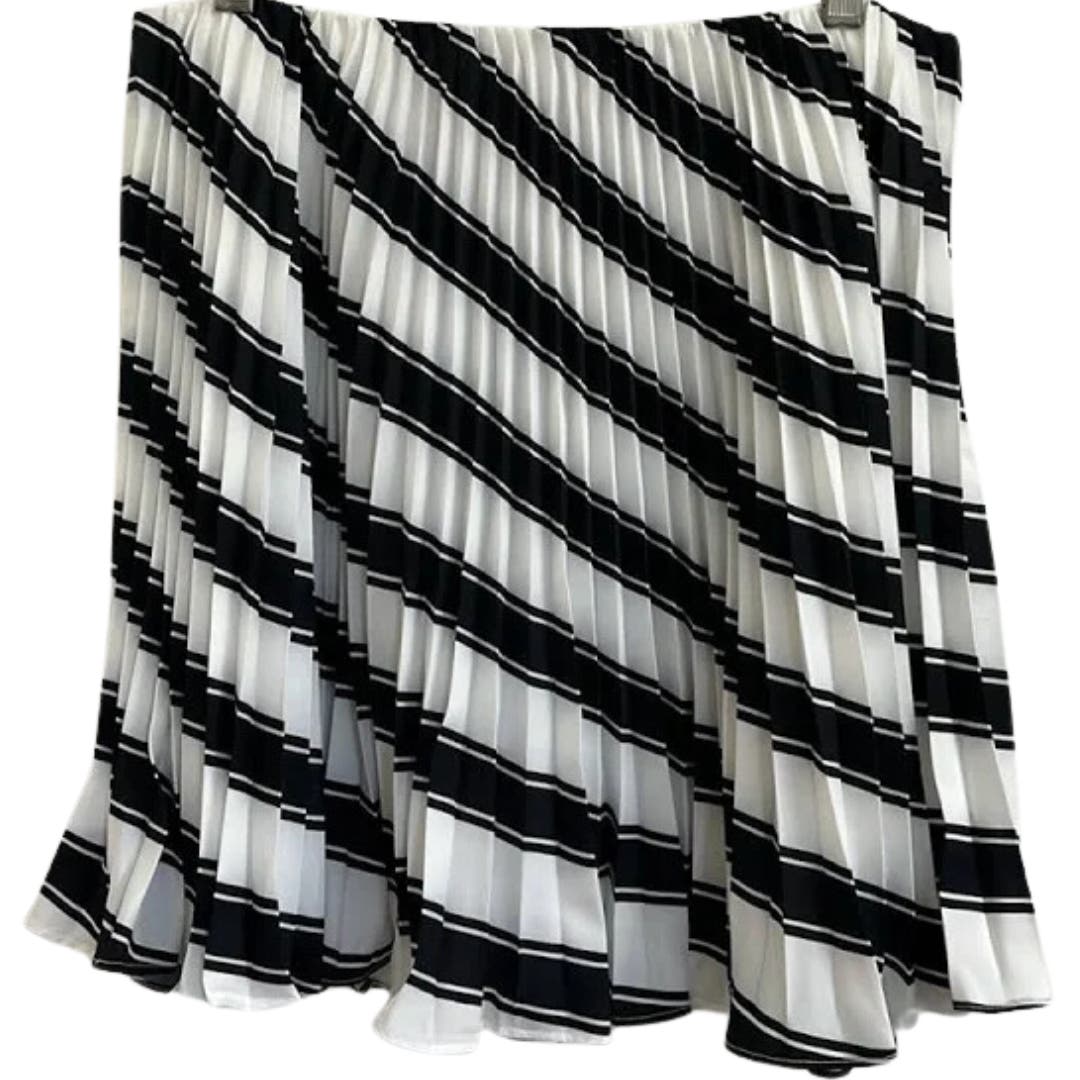 Anthropologie x Maeve Pleated Skirt in Black and White NWT Size 10