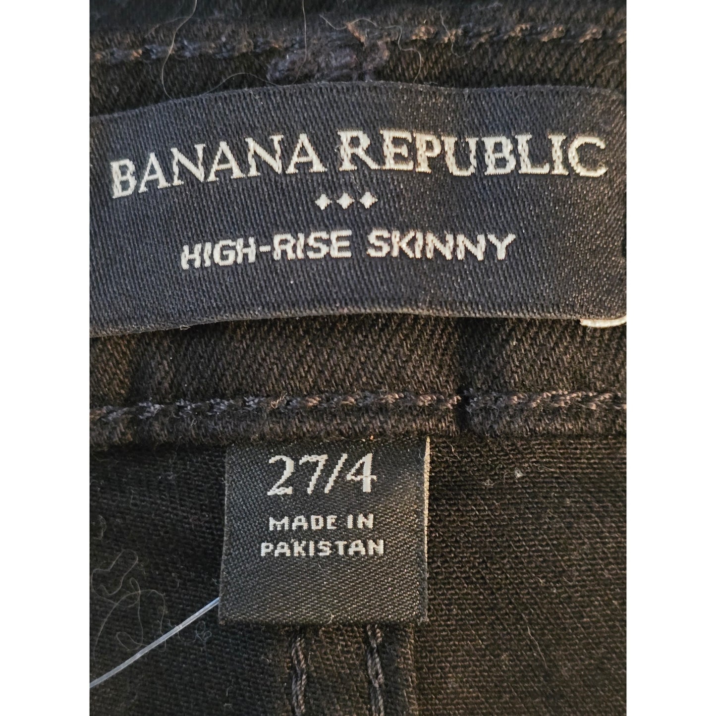 Banana Republic High Rise Skinny in Black Size 27 / 4 Women's