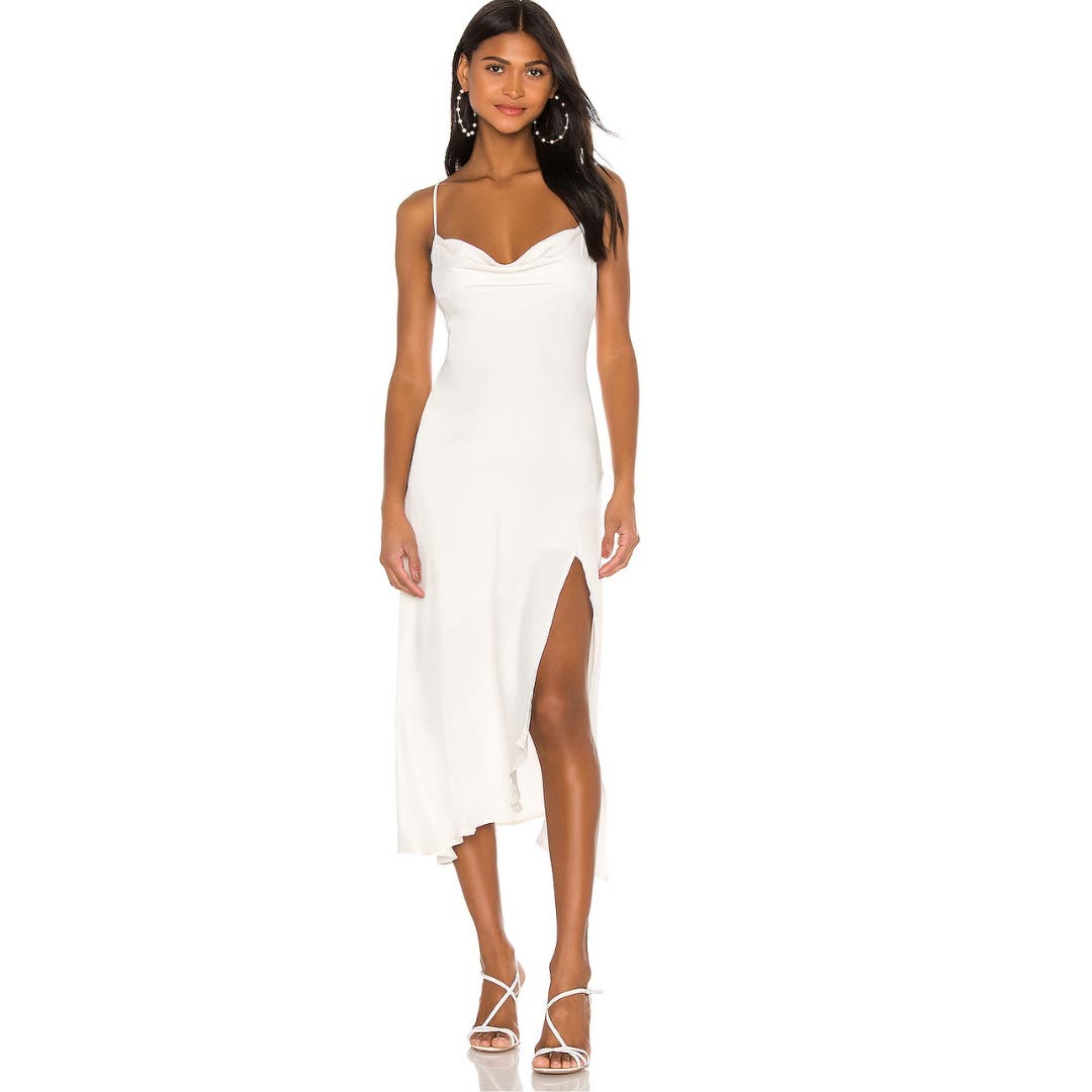 ASTR Gaia Dress in Off White NWOT Size Medium