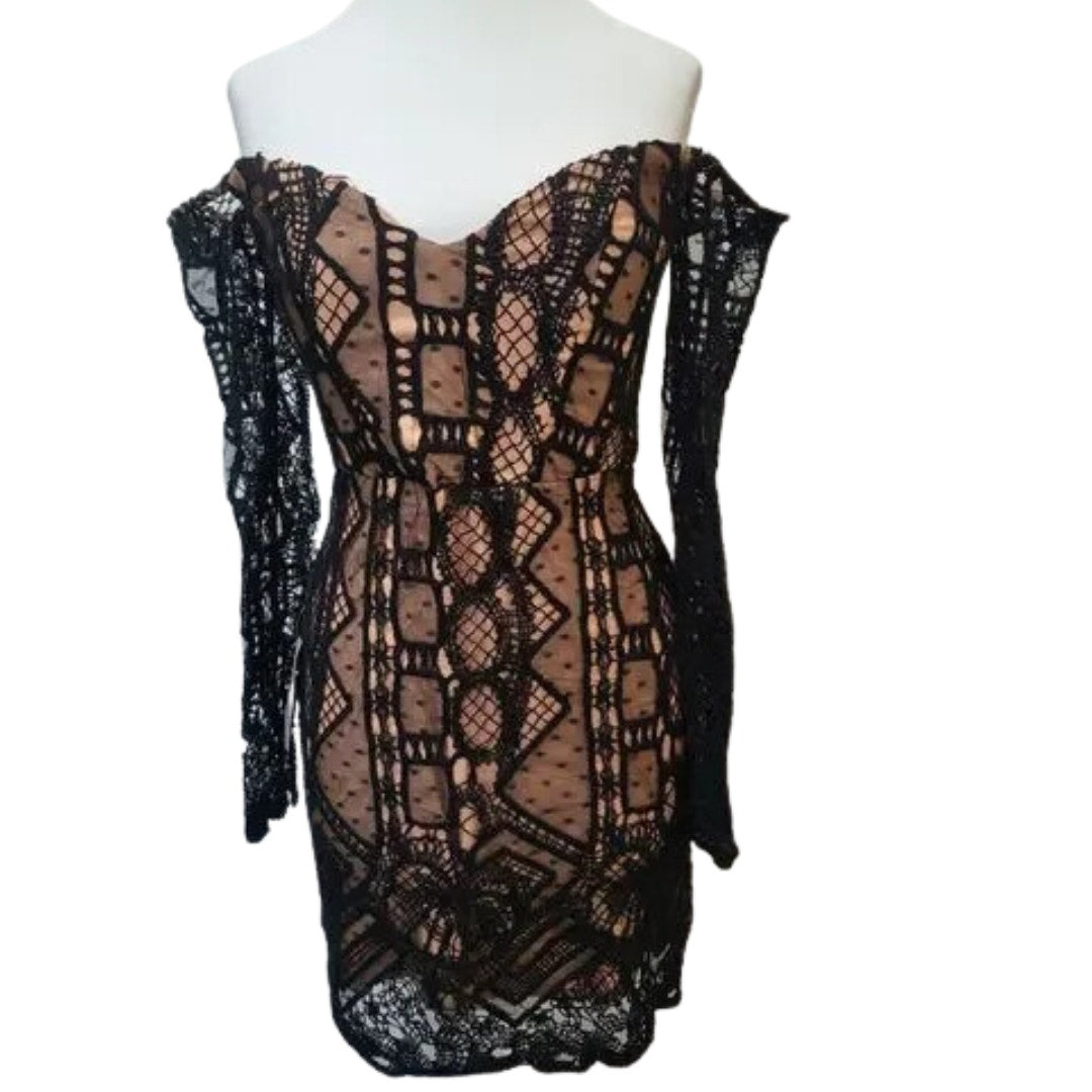 Bardot Zendaya Mini Lace Dress in Black NWT Size Small