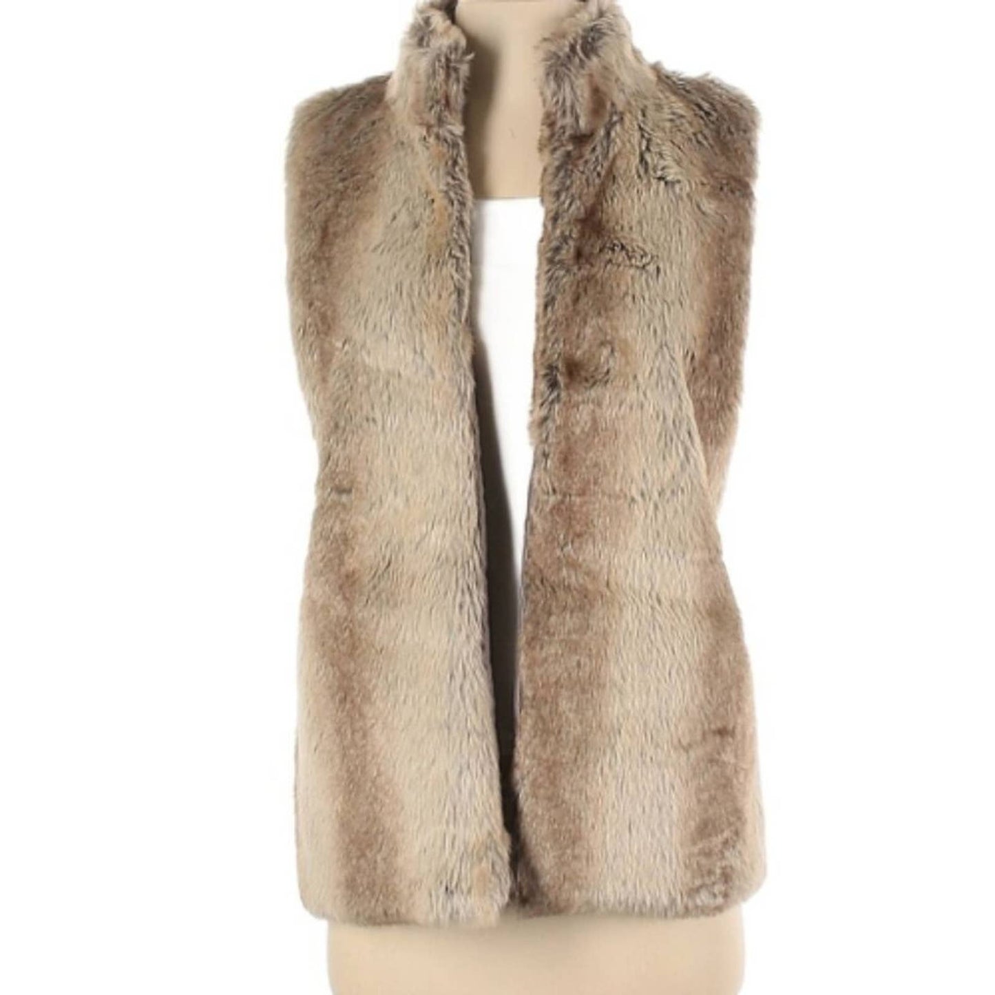Madison (89th & Madison) Champaign Faux Fur Clasp Front Vest NWOT Size Small