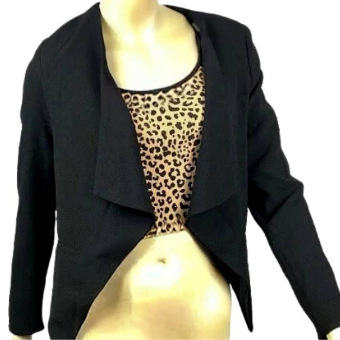 Bar lll Black Waterfall Open Front Cropped Blazer NWOT Size Small